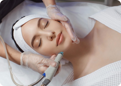 Hydra Facial